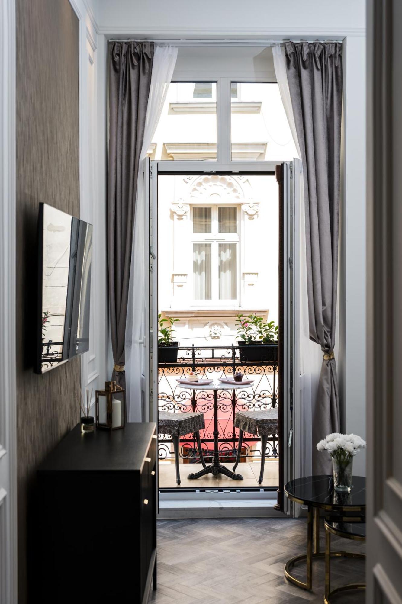Salomea Krakow Apartments Bozego Ciala Zewnętrze zdjęcie